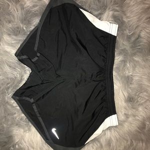 NIKE RUNNING SHORTS